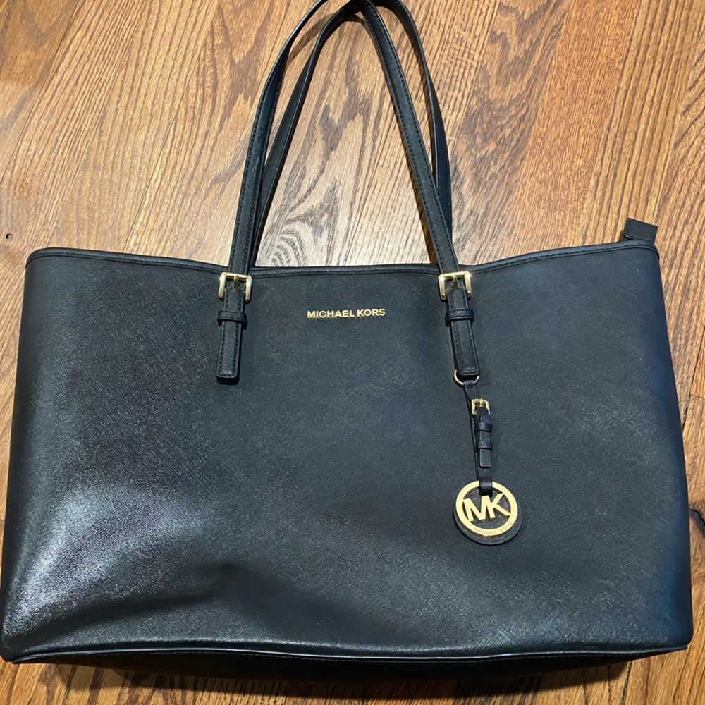 Black Michael Kors tote bag